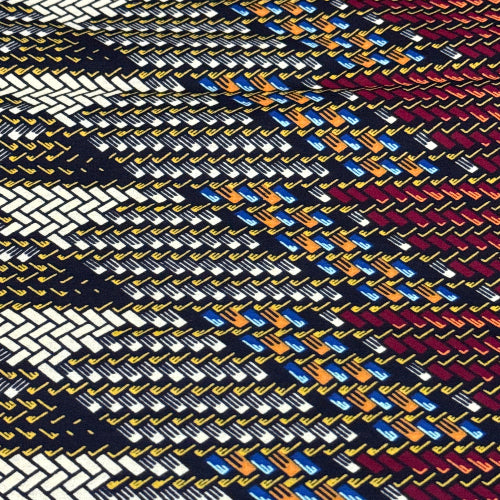 Patterned fabric with multicolor geometric design