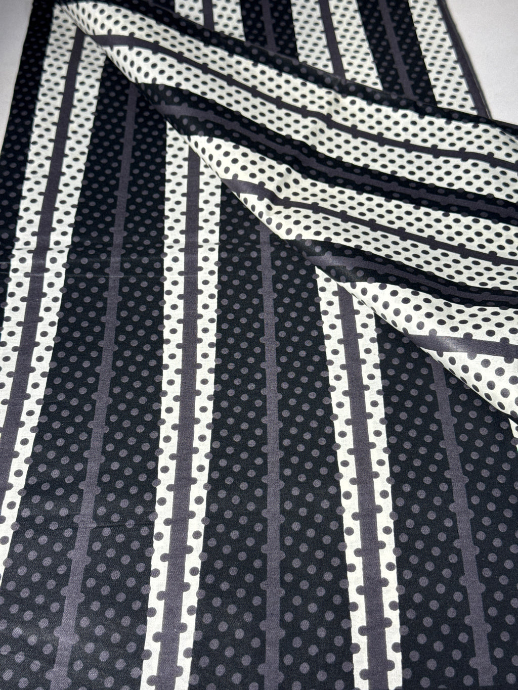 Wax Block Prints Hitarget | 2473306 - 2 Yards