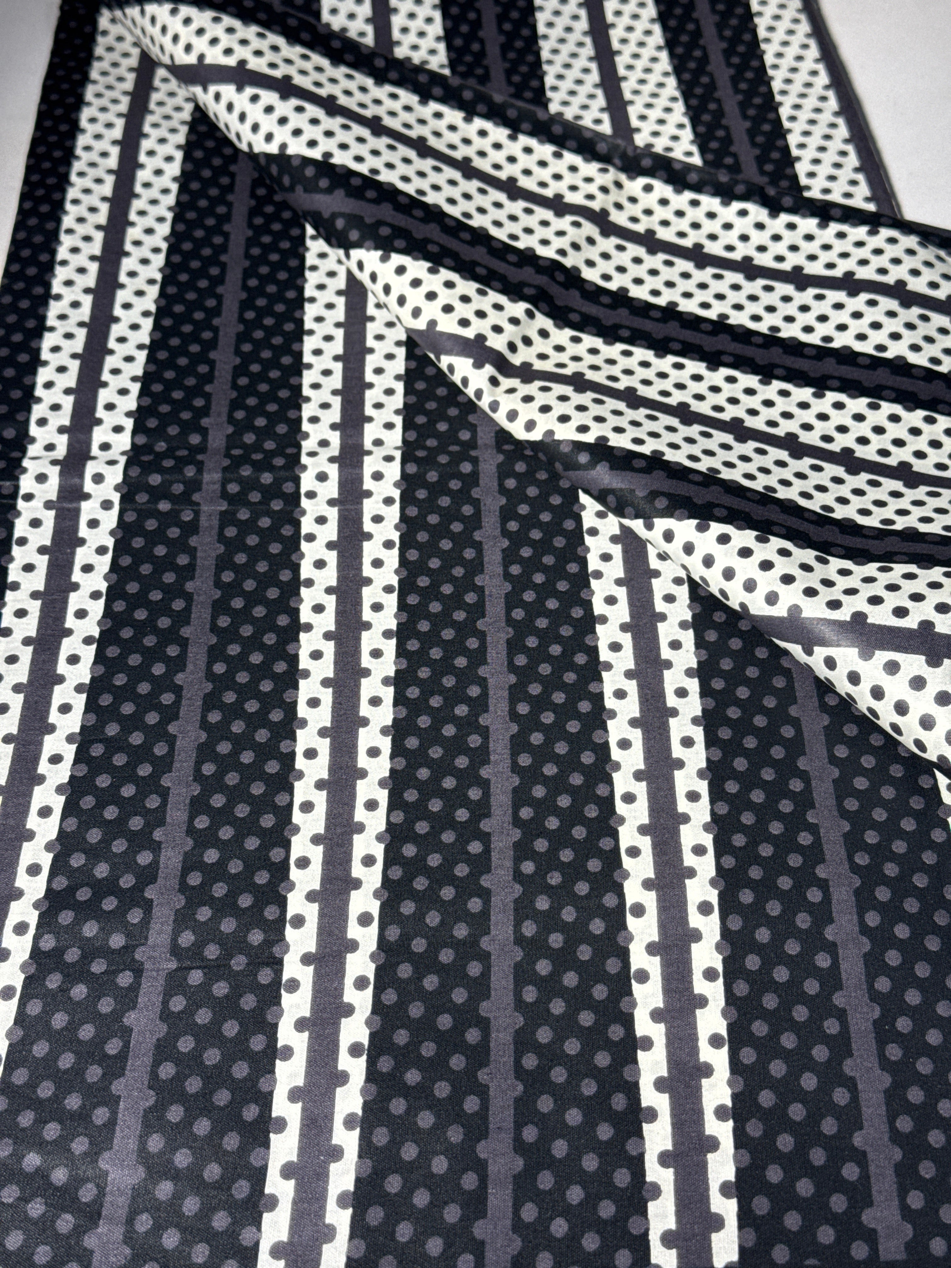 Wax Block Prints Hitarget | 2473306 - 2 Yards