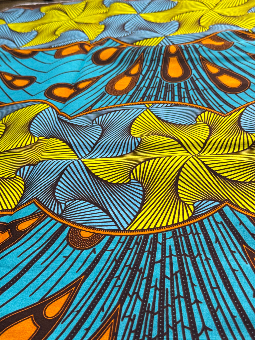 Super Hollantex Wax Print | Y87409 - 3 Yards
