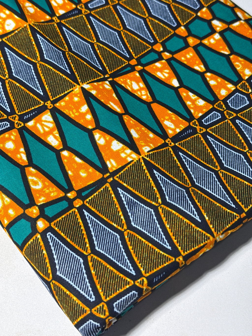 Wax Block Prints Hitarget | 1440017G - sold by the yard