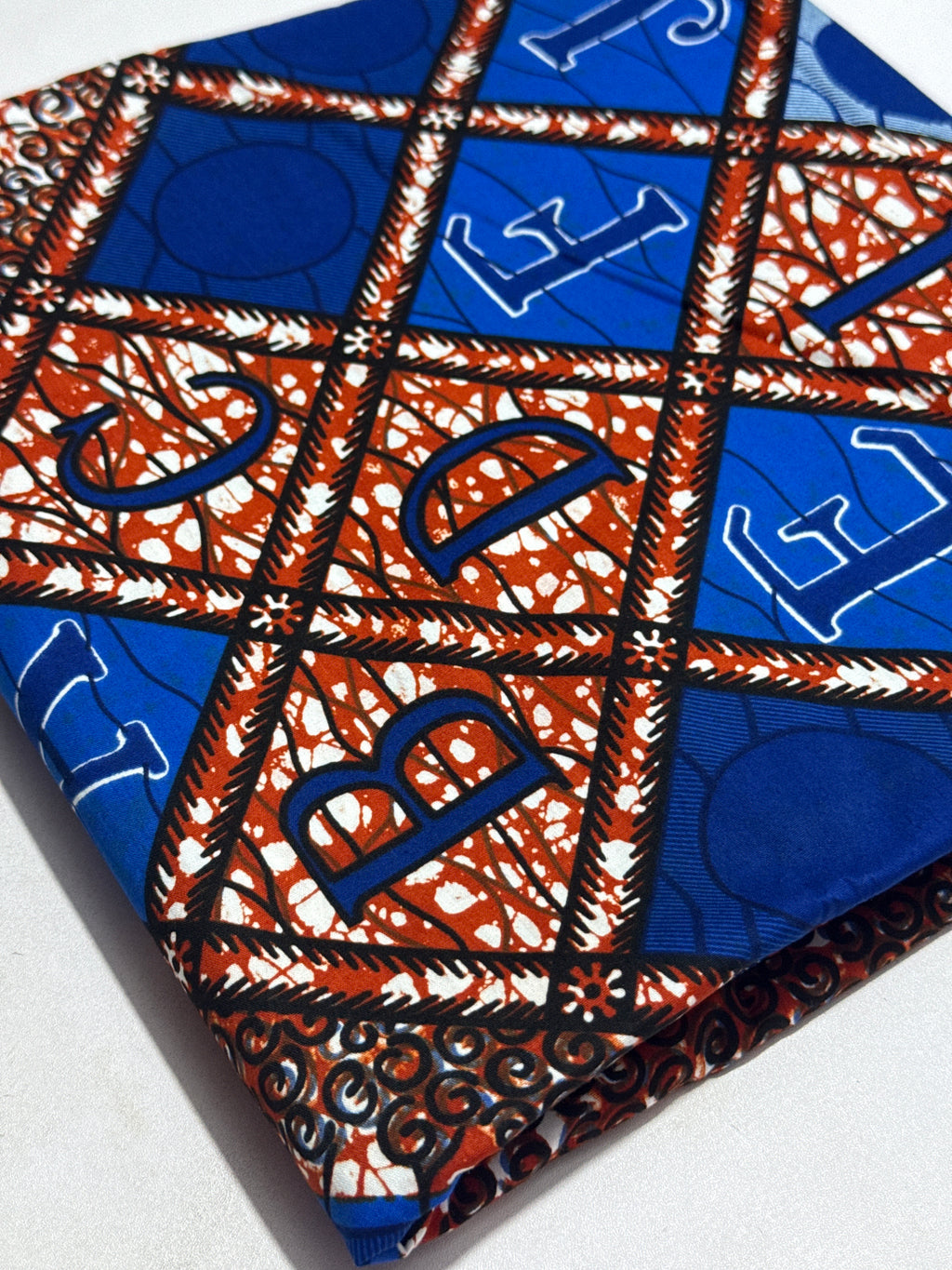 Super Chiganvy Wax Print | M5009910