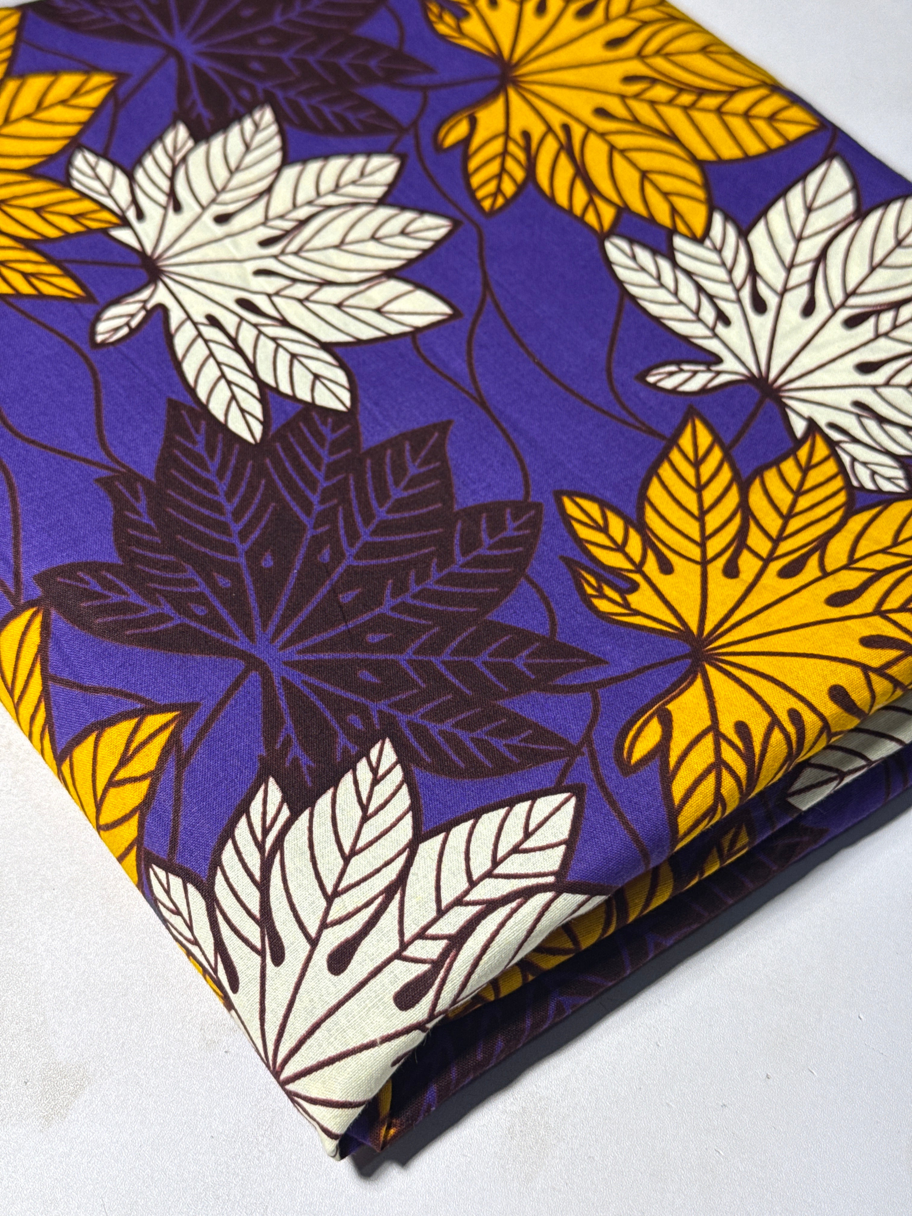 Wax Block Prints Hitarget | 2767301 - sold by the yard