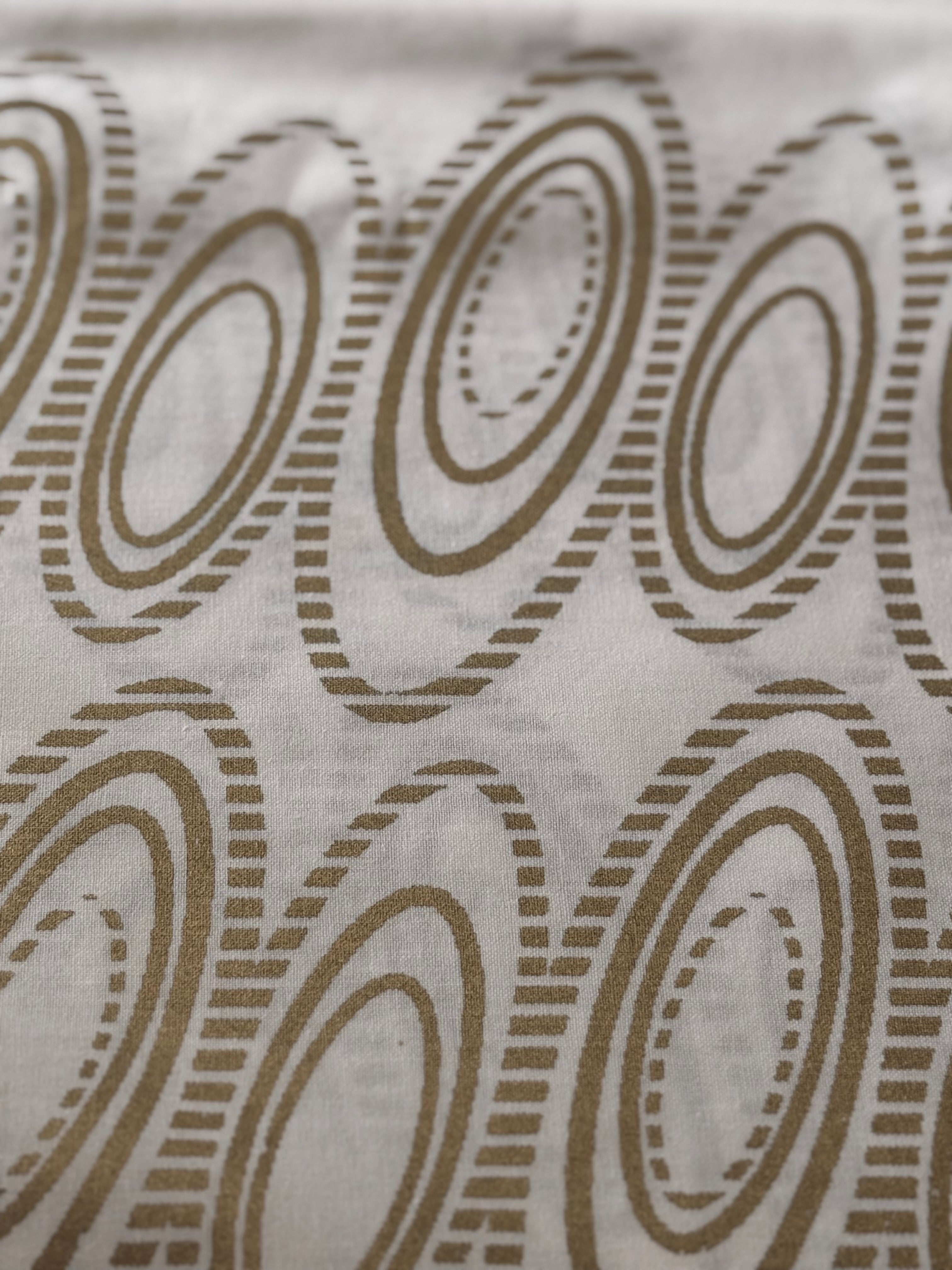 Woodin Fabric| Tradition – 100% Cotton sold by the yard