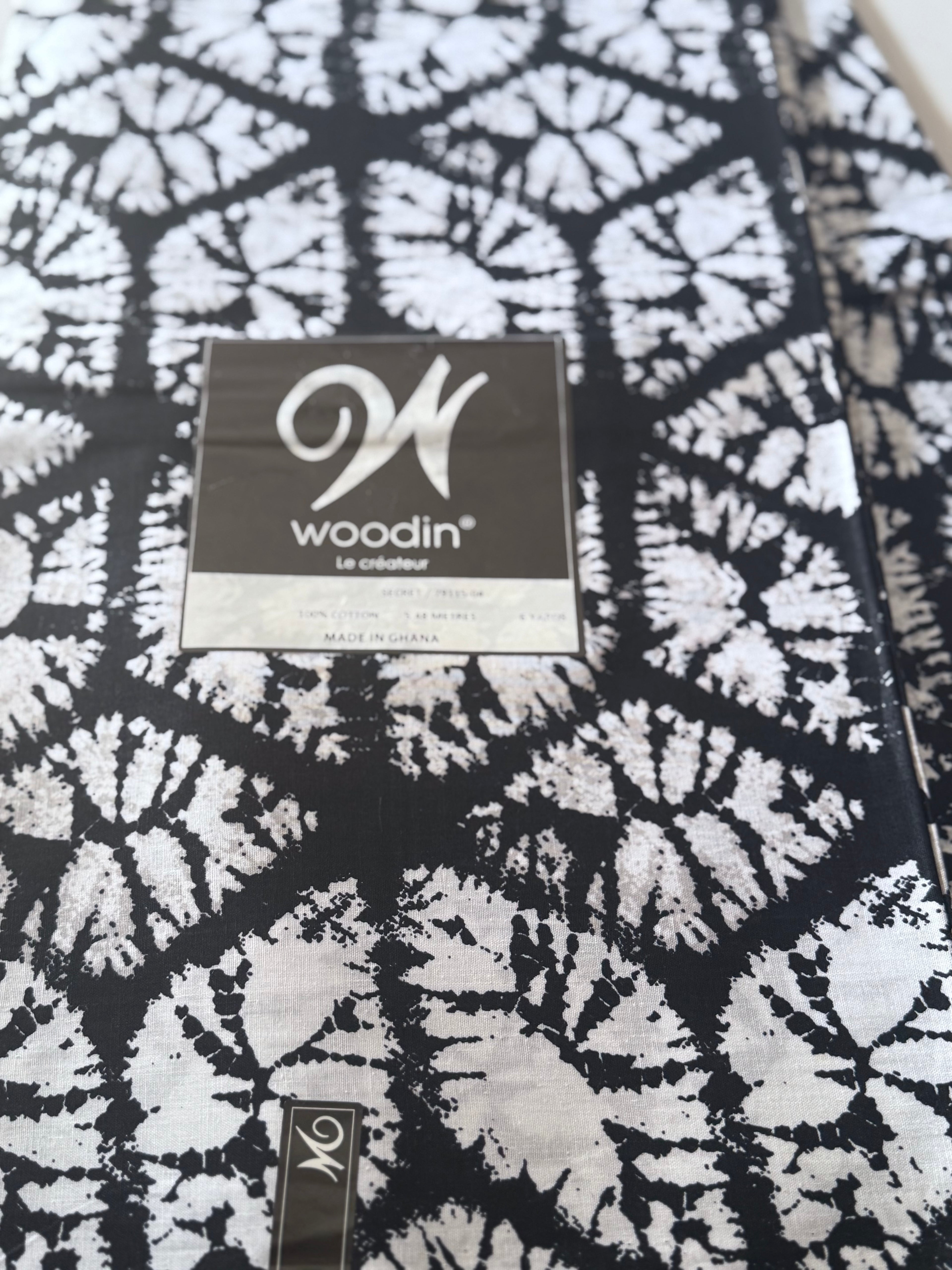Le Noir 100% Cotton | Woodin Fabric sold by the yard