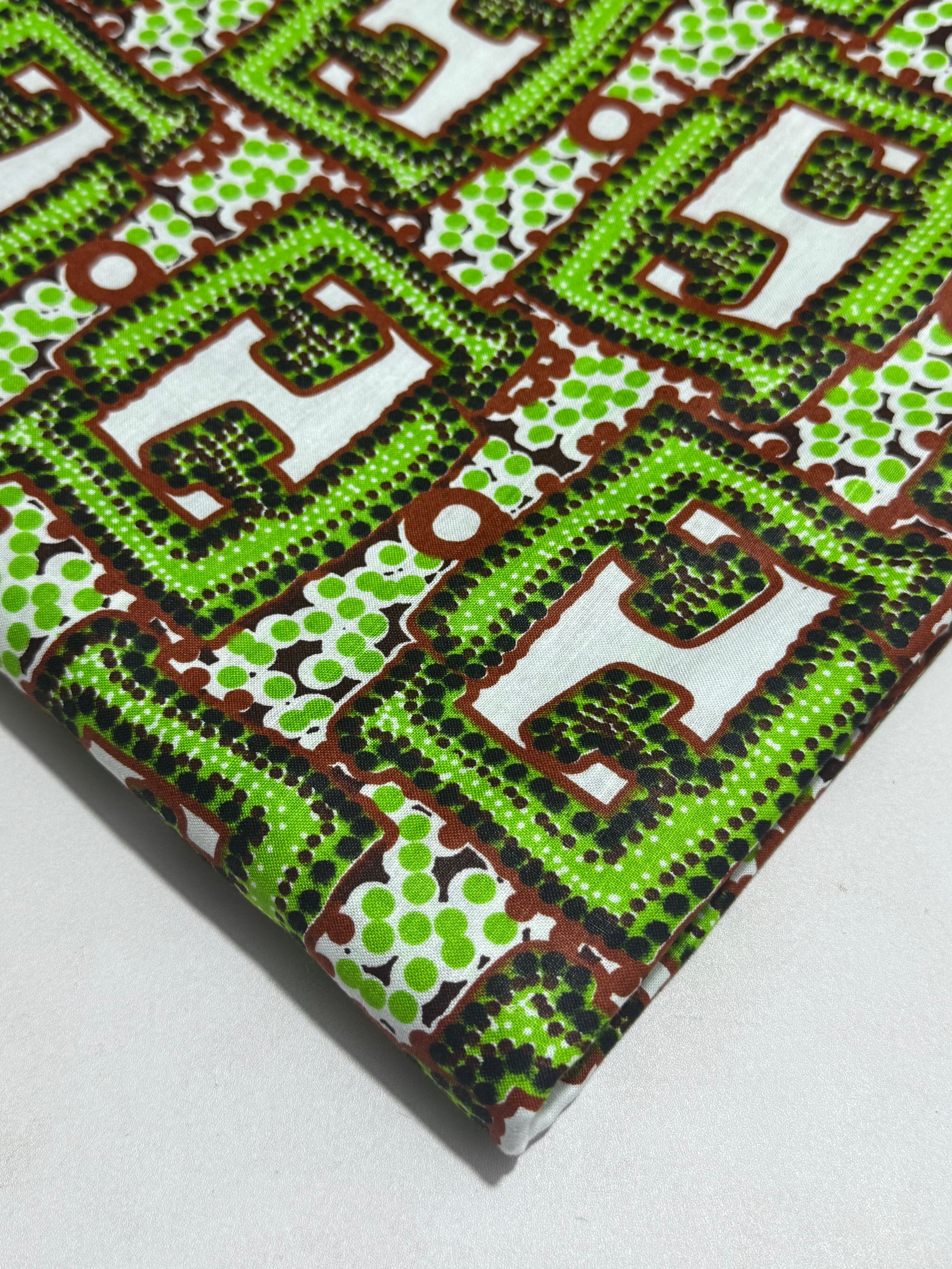 Woodin Fabric| Ovation – 100% Cotton sold by the yard